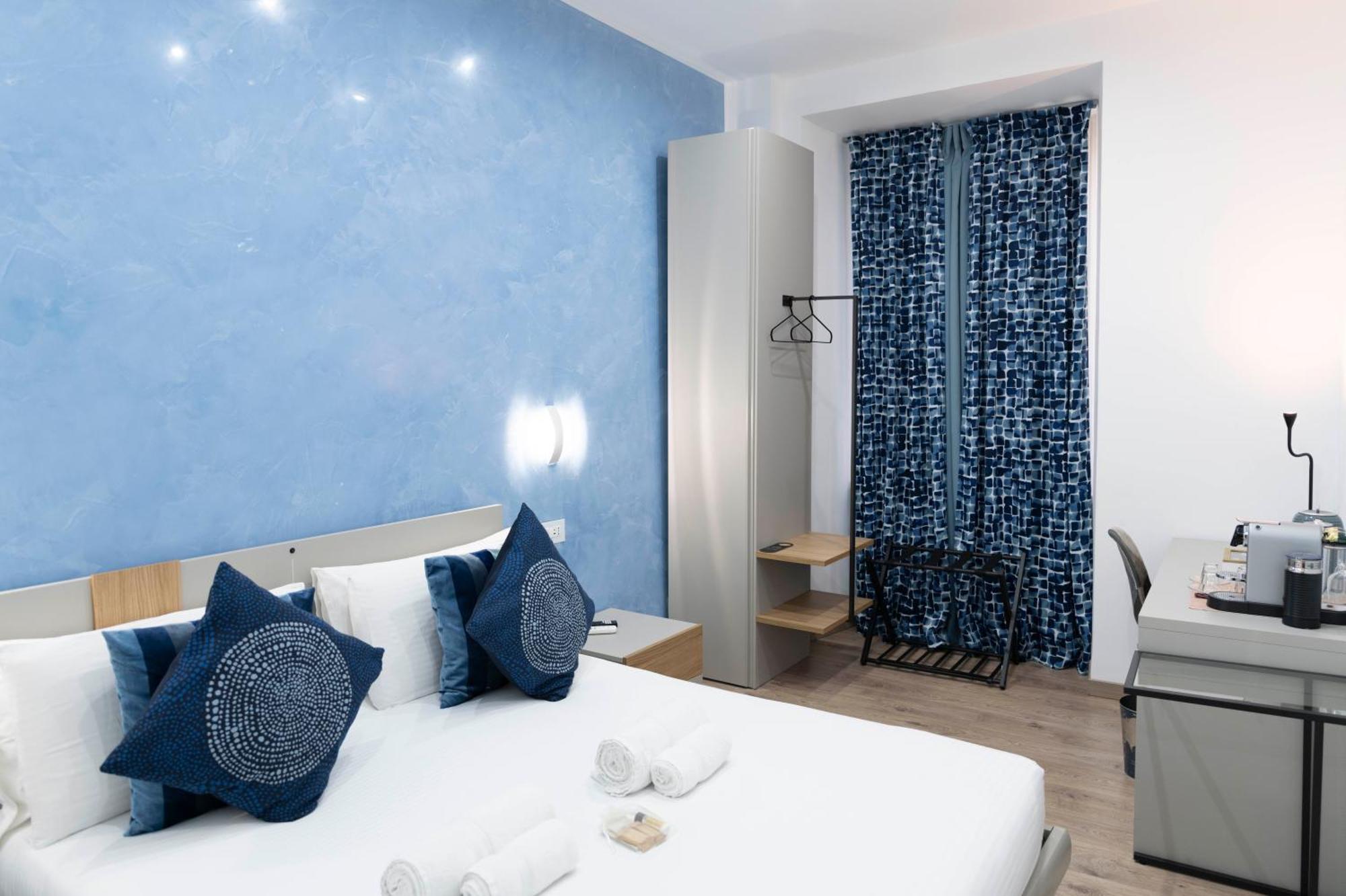 Catone Luxury * Roma